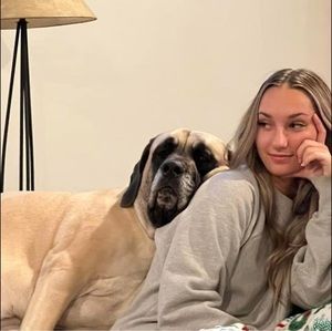 Meet your Posher, Adam